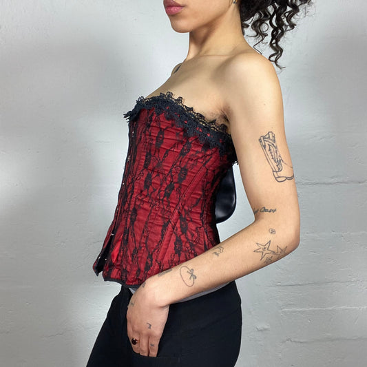 Vintage 2000's Katherine Pierce Gothic Blood Red Classic Corset with Black Lace Trim (M)
