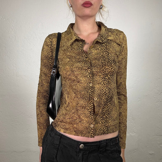 Vintage 2000's Funky Brown and Beige Snake Print Lonsgleeve Button Up (S)