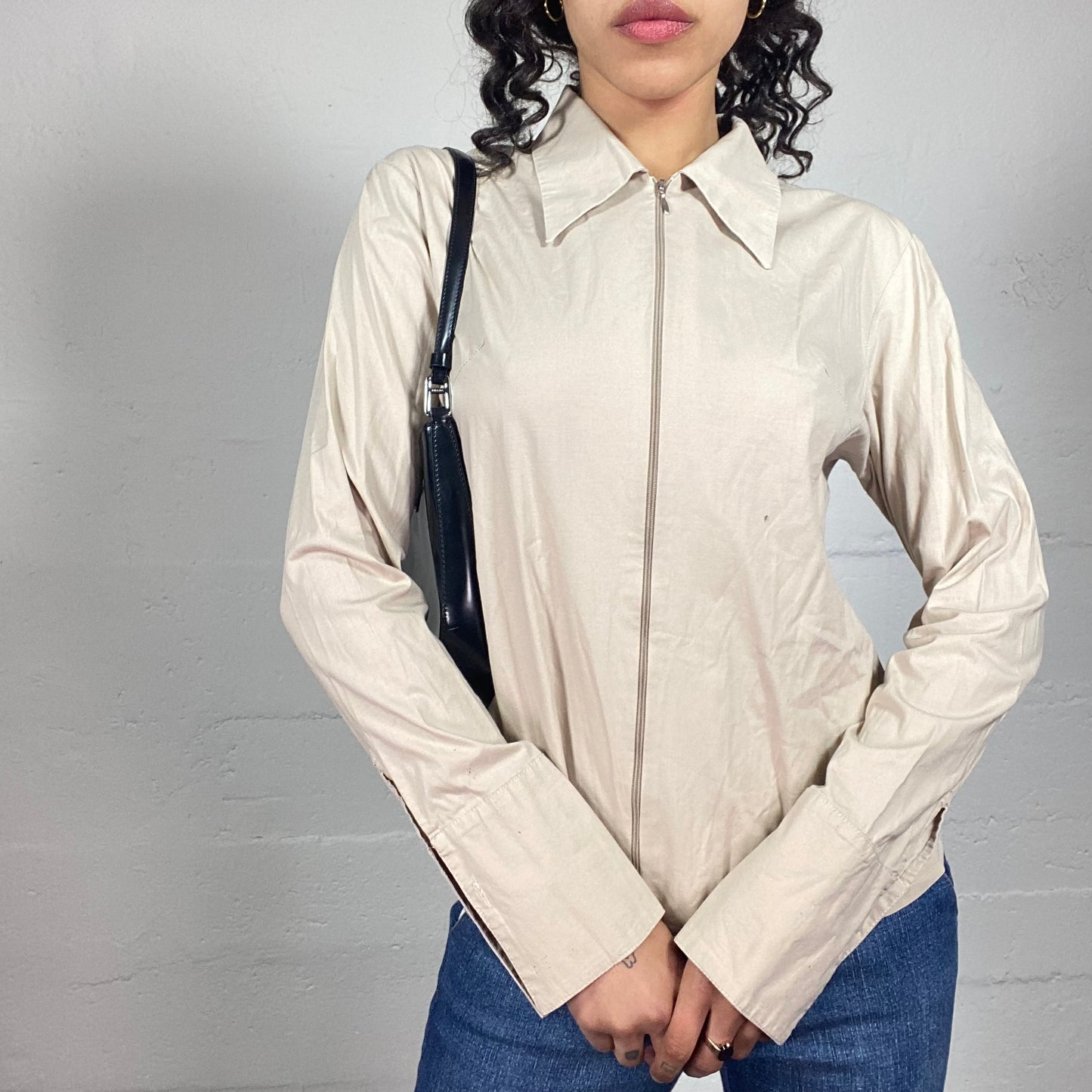 Vintage 2000's Casual Beige Zip Up Shirt with Classic Collar Detail (L)