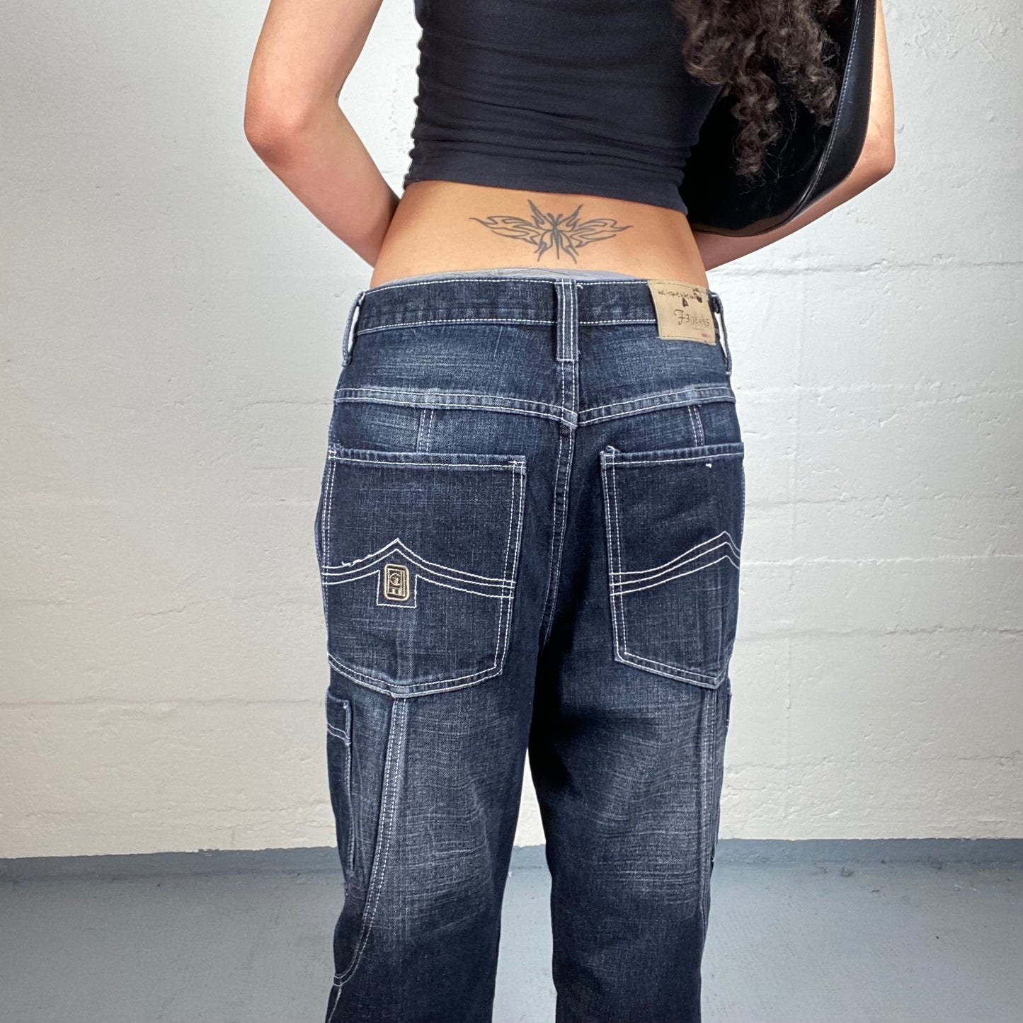 Vintage 2000's Hip Hop Dark Blue Denim Baggy Jeans with White Seaming (S)