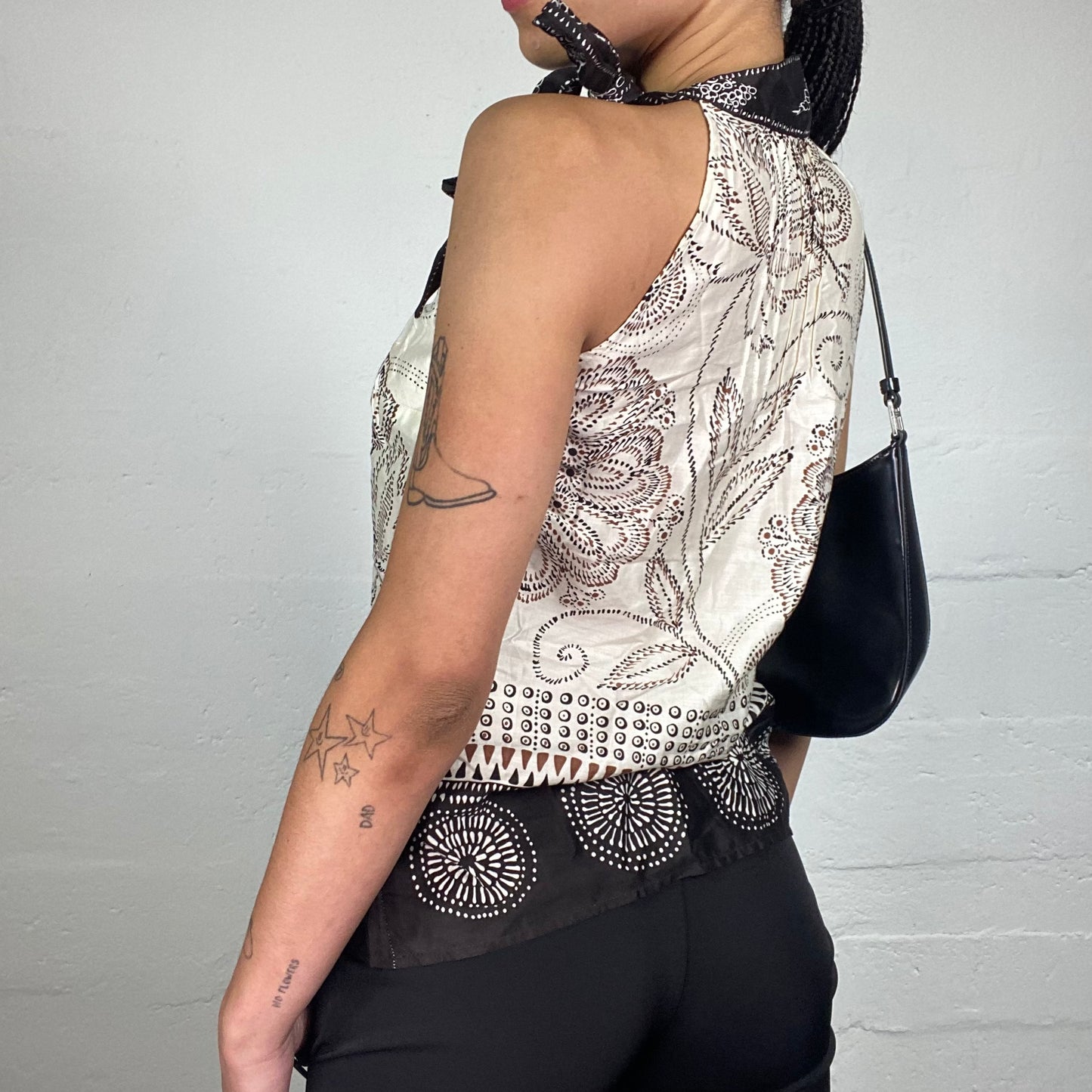 Vintage 2000's Summer Beige and Black Turtleneck Sleeves Top with Boho Style Print and Neck Ribbon (M)