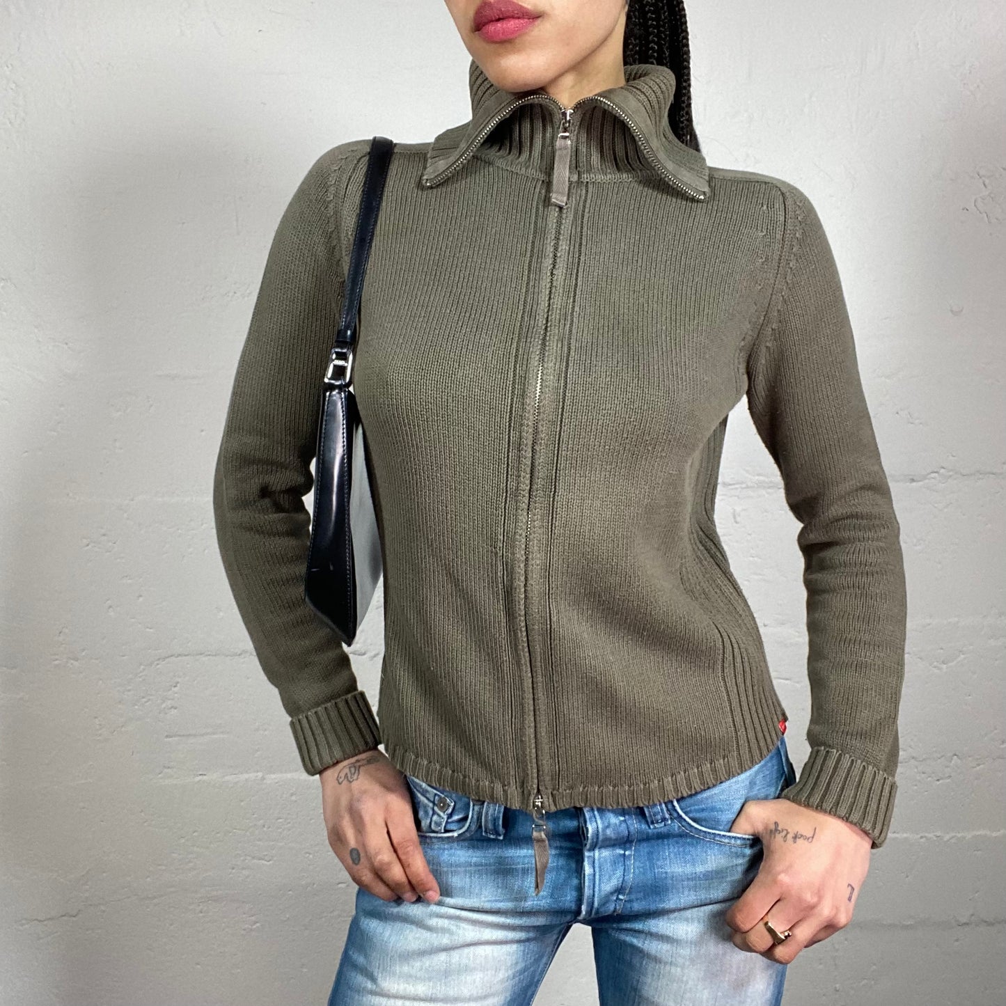 Vintage 2000’s Casual Evening Knitted Faded Green Zip Up Sweater (M)