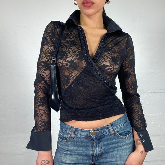 Vintage 2000's Romantic Black Lace Material See Theough Longsleeve Shirt (L)