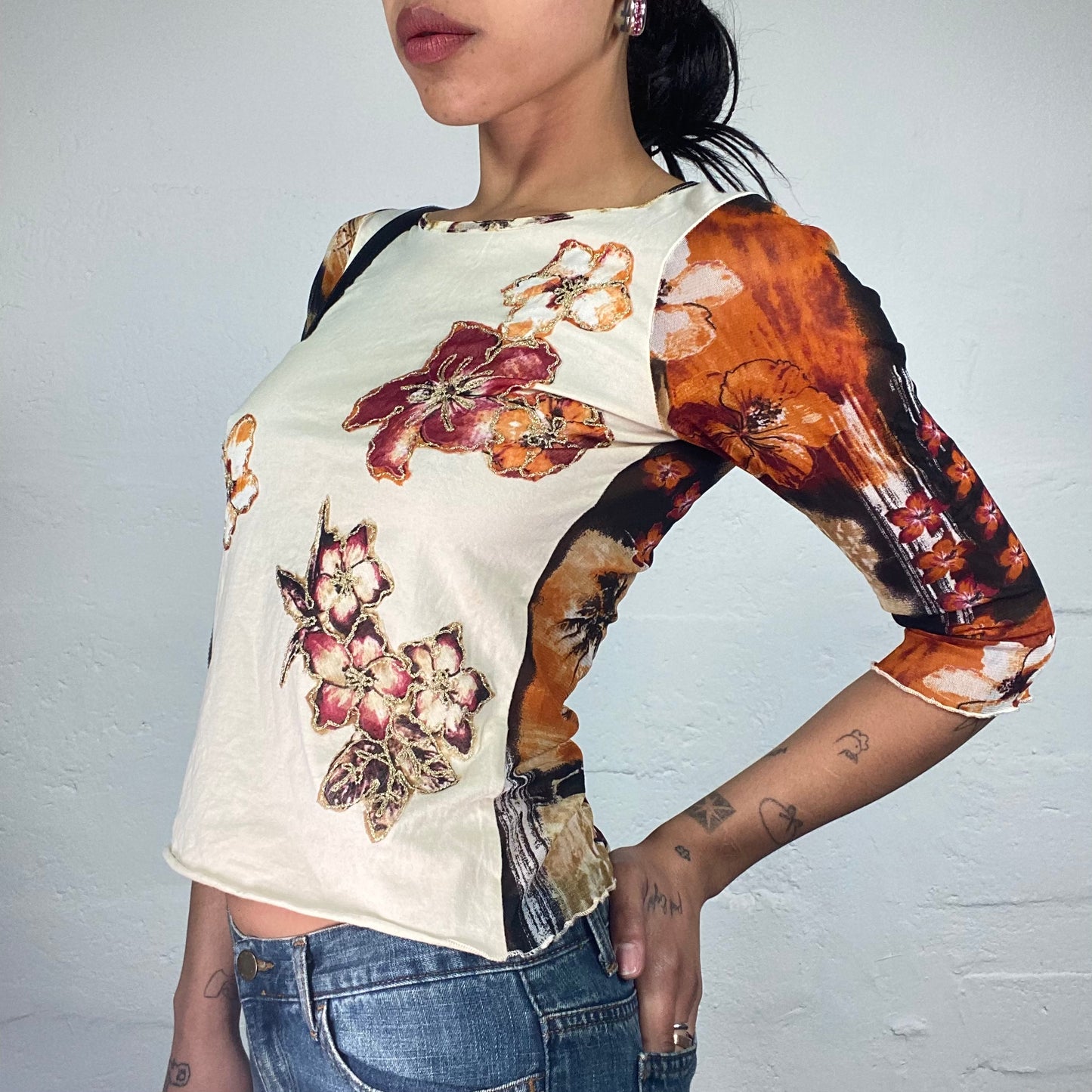 Vintage 2000's Boho Girl Ivory and Orange 3/4 Sleeve Top with Abstract Paiting and Flowers Print (S)