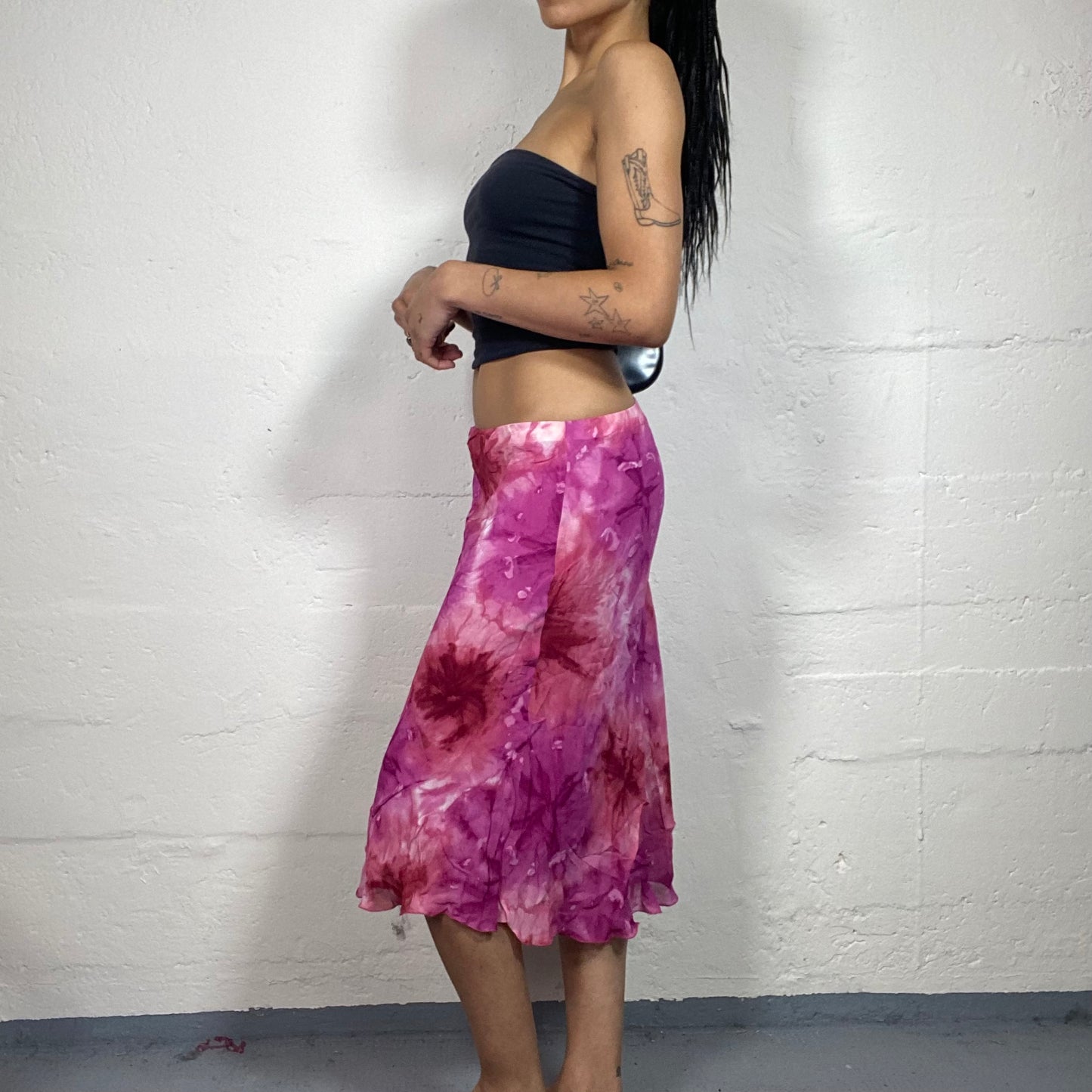 Vintage 2000's Romantic Summer Pink and Red Tie Dye Midi Skirt (S)