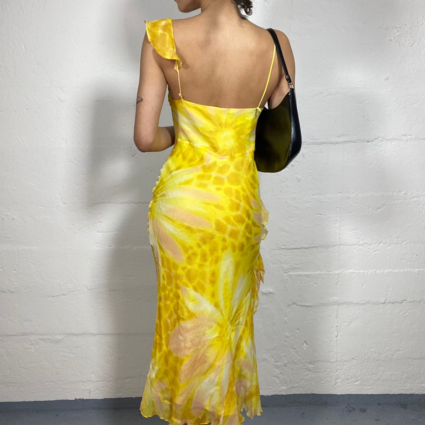 Vintage 2000's Summer Romantic Yellow Layered Asymmetric Printed Dress with Ruffles (M)