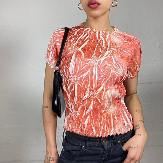 Vintage 2000's Downtown Girl Silky White and Red Textured Shirt (S)