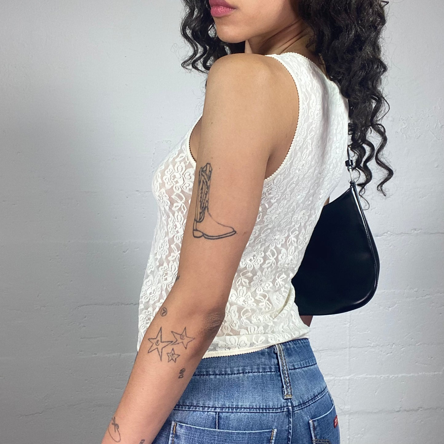 Vintage 2000's Romantic White Lace Fabric Tank Top (M)