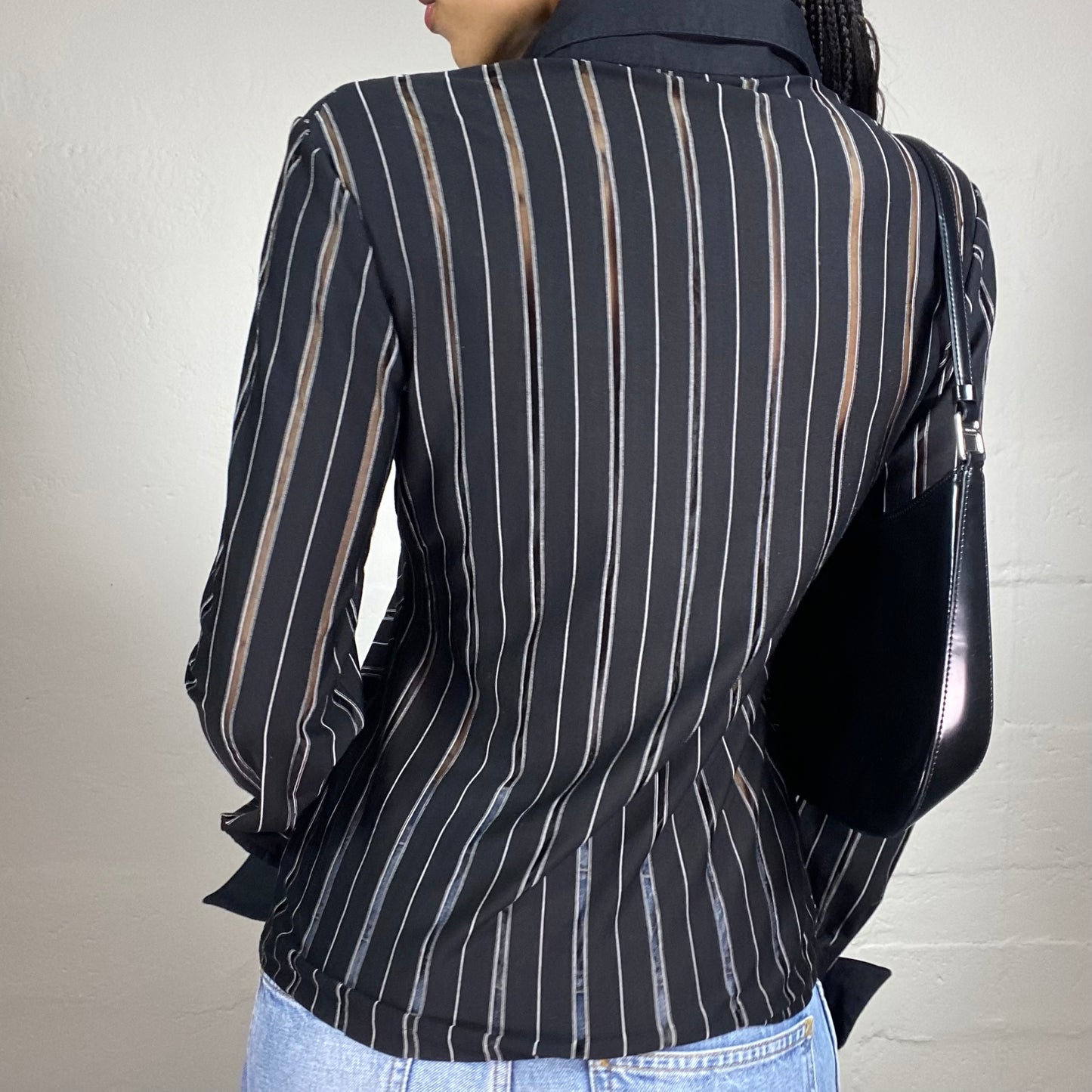 Vintage 2000's Office Girl Black Button Up Classy Shirt with Shiny Stripes (M)