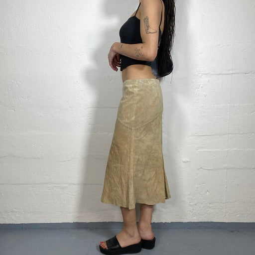 Vintage 90’s Beige Maxi Skirt with Seam Details (44)