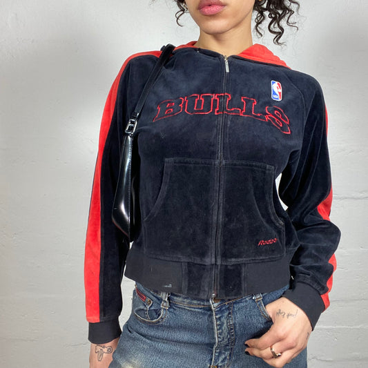 Vintage 2000's Bulls Sporty Black and Red Hooded Velour Zip Ip Pullover with Typography Embroidery (S)