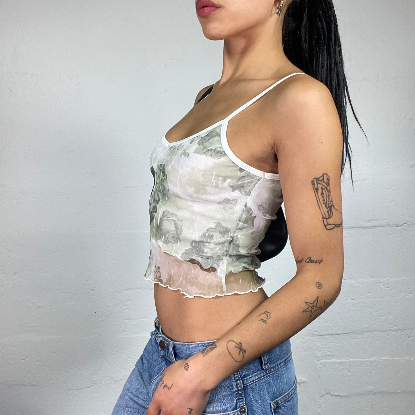 Vintage 2000's Romantic White Cropped Mesh Details Rose Print Cami Top (S)