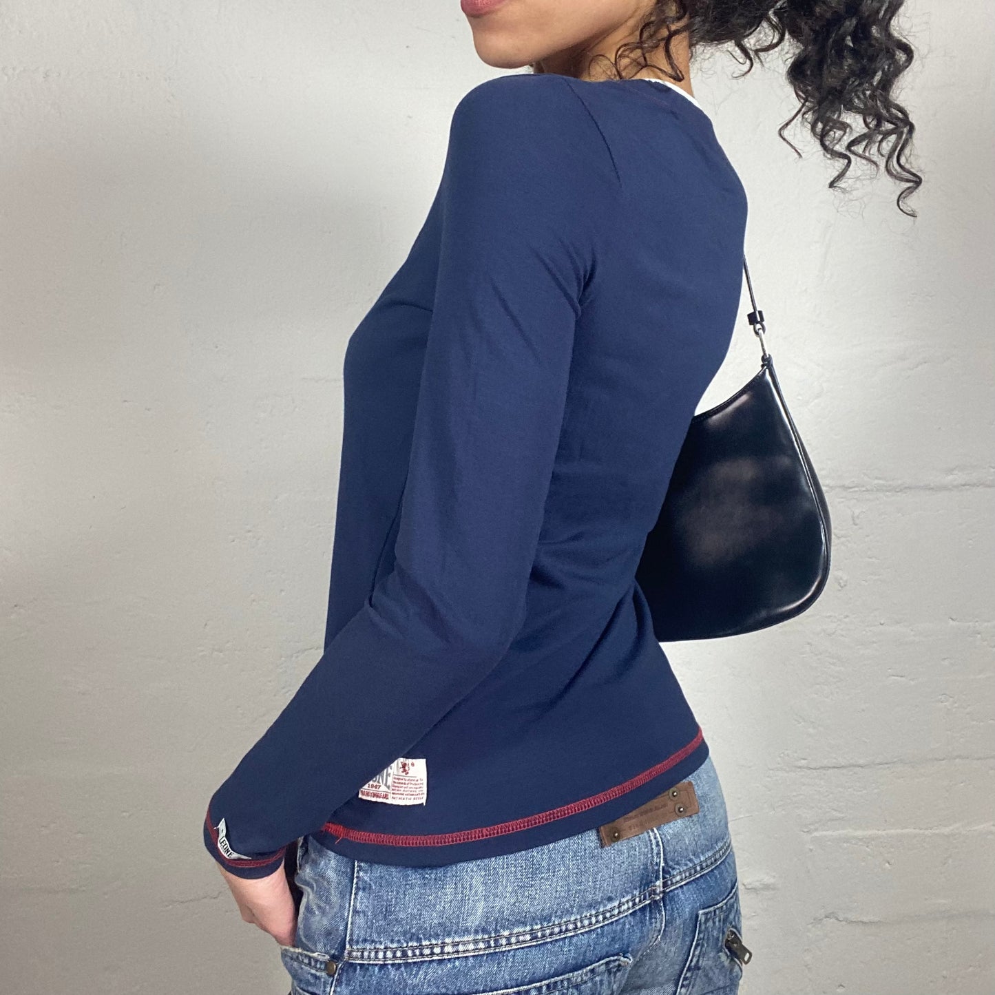 Vintage 2000's Sporty Navy Blue Longsleeve Top with Leone Red Print and Red Seaming (M)