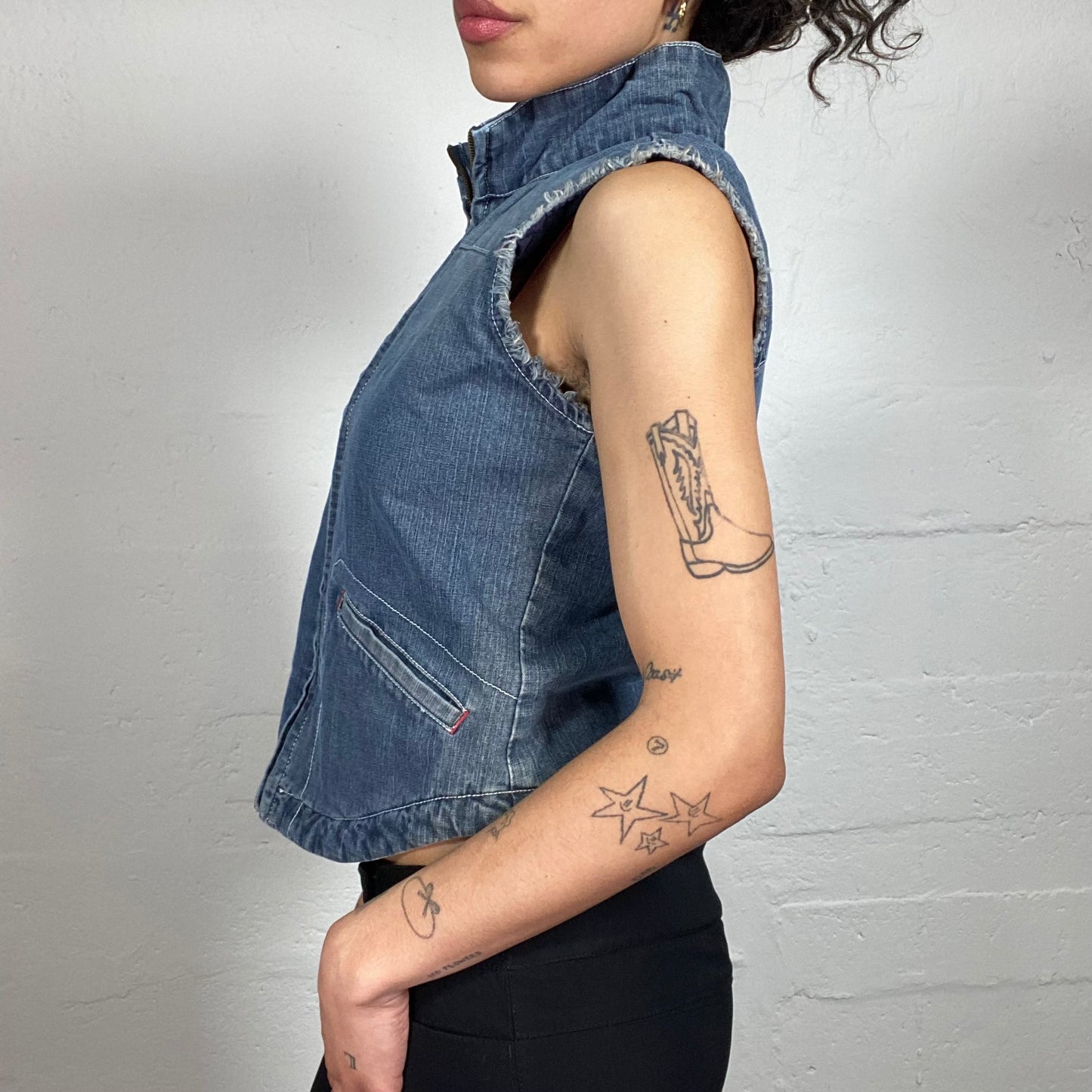 Vintage 2000's Downtown Girl Classic Blue High Neck Zip Up Vest (M)