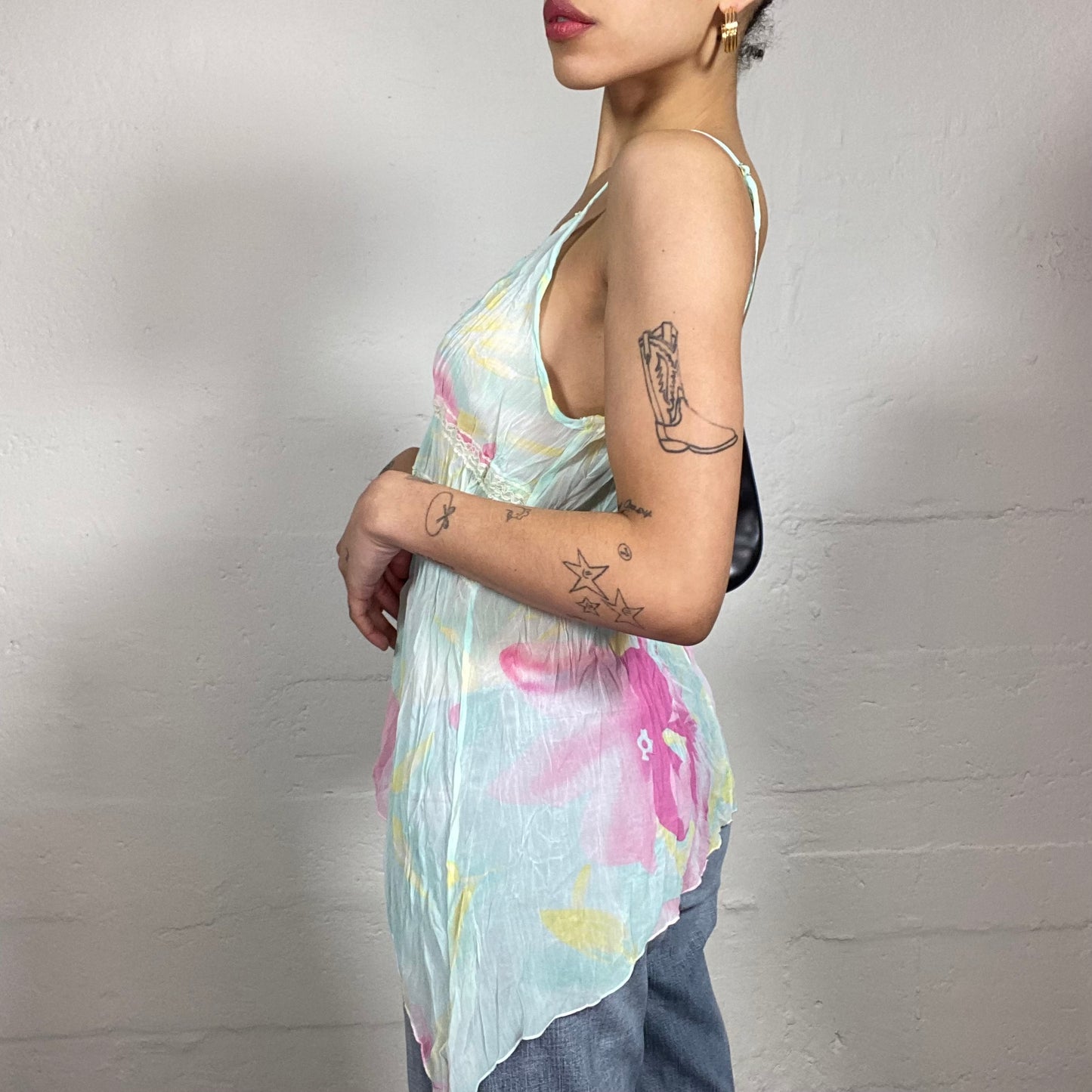 Vintage 2000's Romantic Soft Girl Baby Blue Asymmetric Cami Top with Pink Floral Accents (XL/XXL)