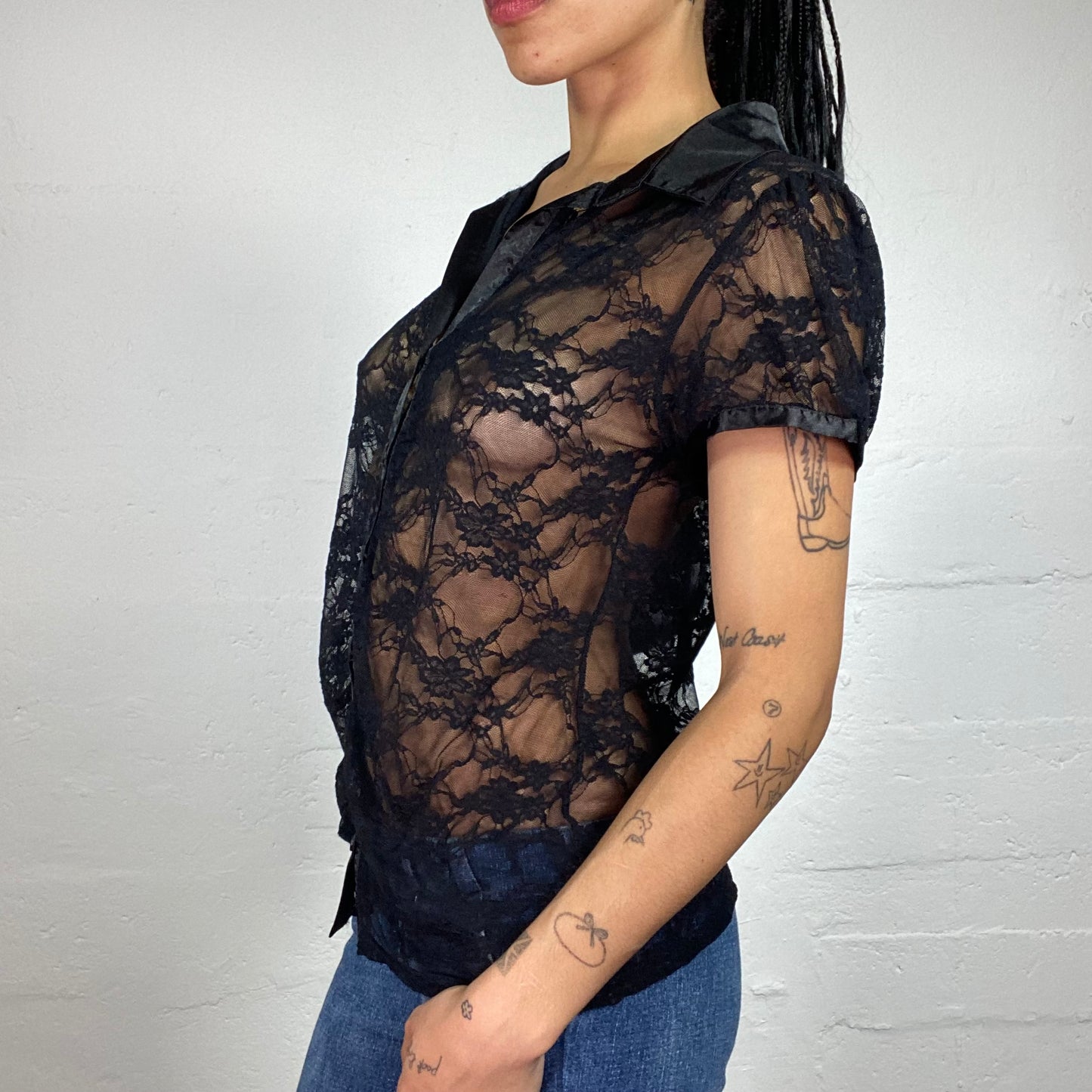 Vintage 2000's Romantic Black Lace Material See Through Short-Sleeved Button Up Top (L)