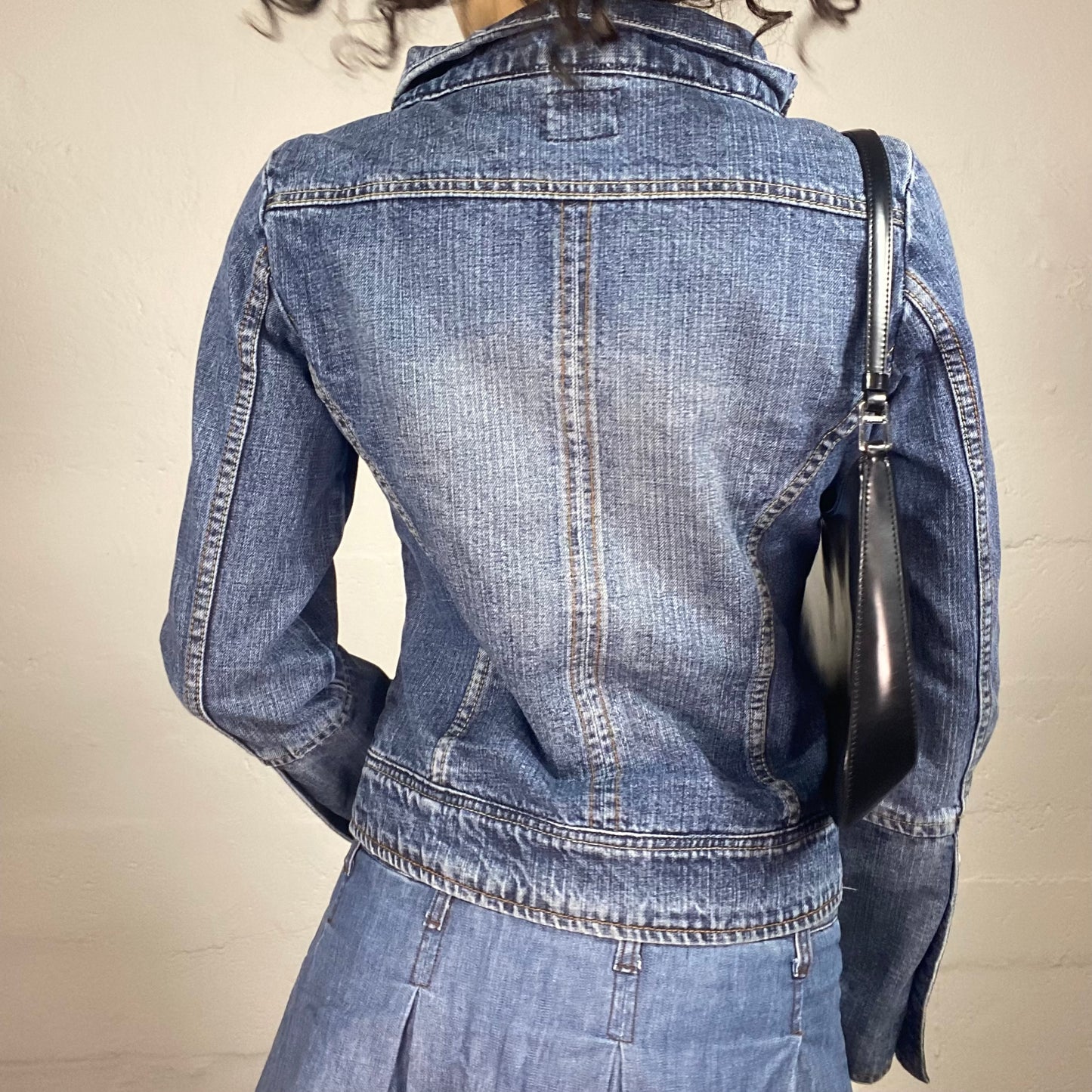 Vintage 2000's Biker Style Side Zipper Blue Denim Jackets with Pockets (M)
