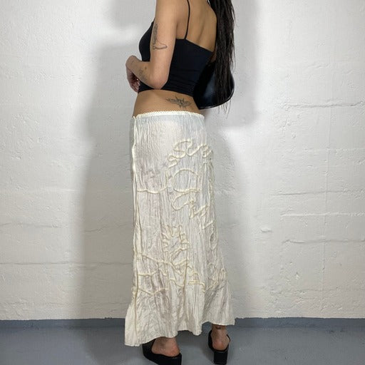 Vintage 90’s Cowgirl Vibe Creamy Textured Maxi Skirt (40)