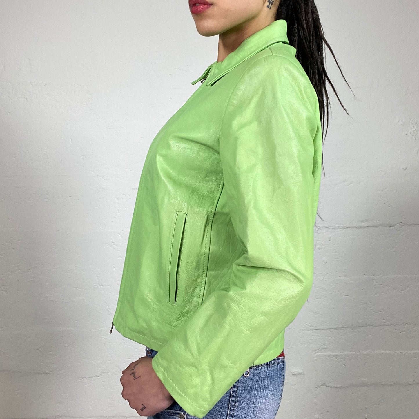 Vintage 90’s Spring Soft Girl Lime Green Zip Up Leather Jacket with Classic Collar (44)