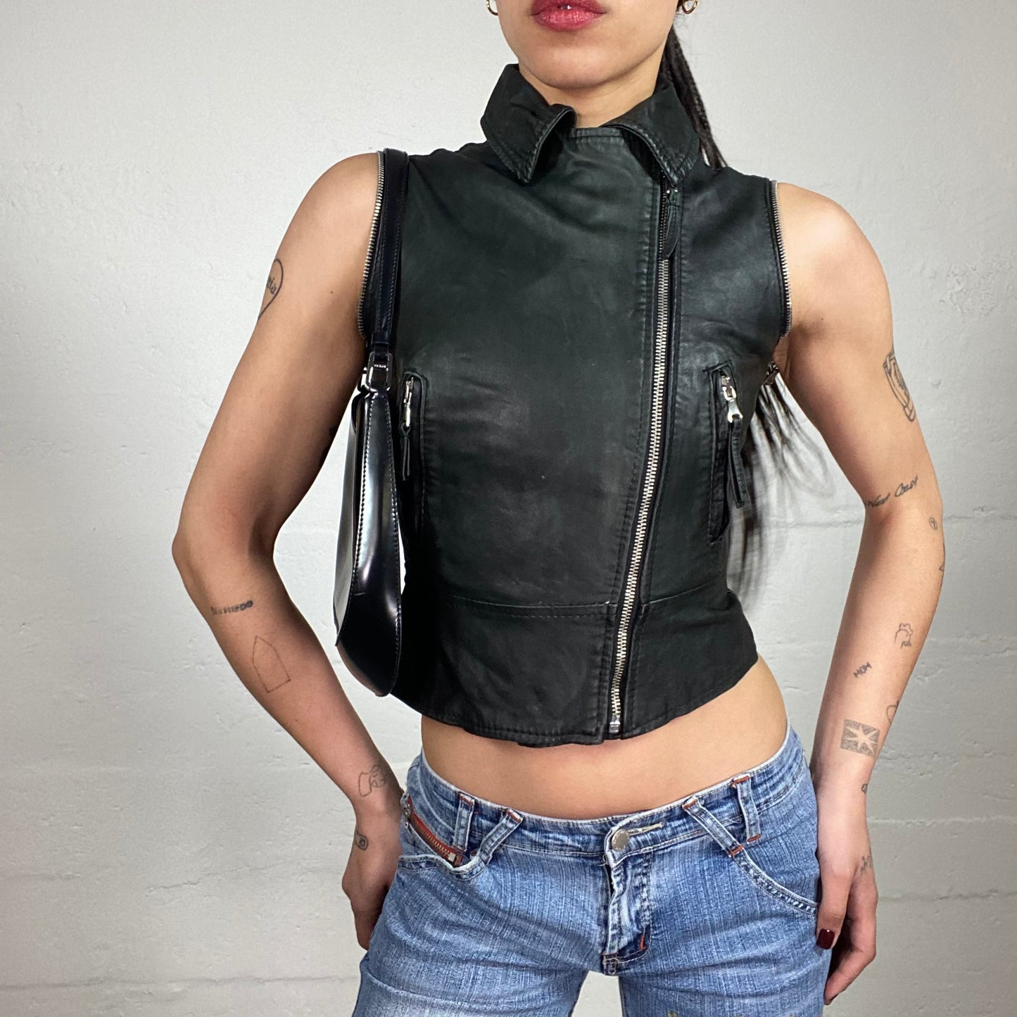 Vintage 90’s Biker Girl Leather Zip Up Black Cropped Vest Top (S)