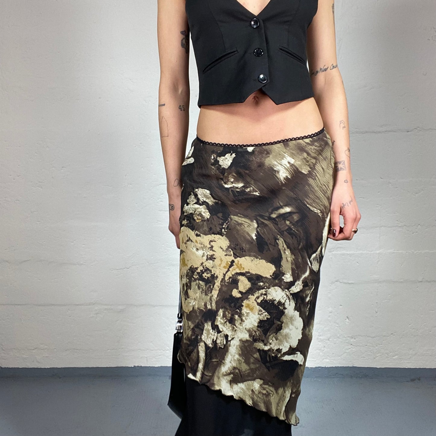 Vintage 2000’s Romantic Khaki Green and Black Abstract Printed Shiffon Low Rise Maxi Skirt (S)