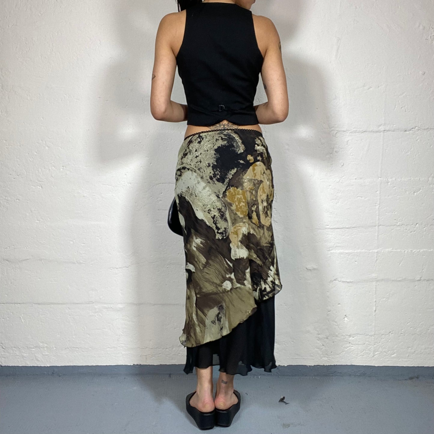 Vintage 2000’s Romantic Khaki Green and Black Abstract Printed Shiffon Low Rise Maxi Skirt (S)