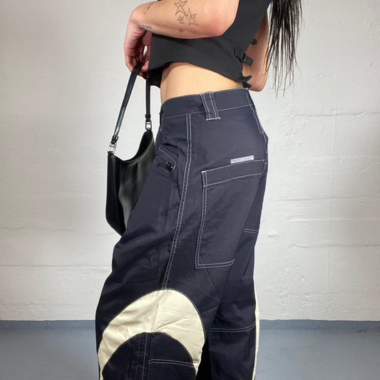 Vintage 2000’s Skater Girl Navy Blue Low Rise Baggy Pants with White Print Details (S)