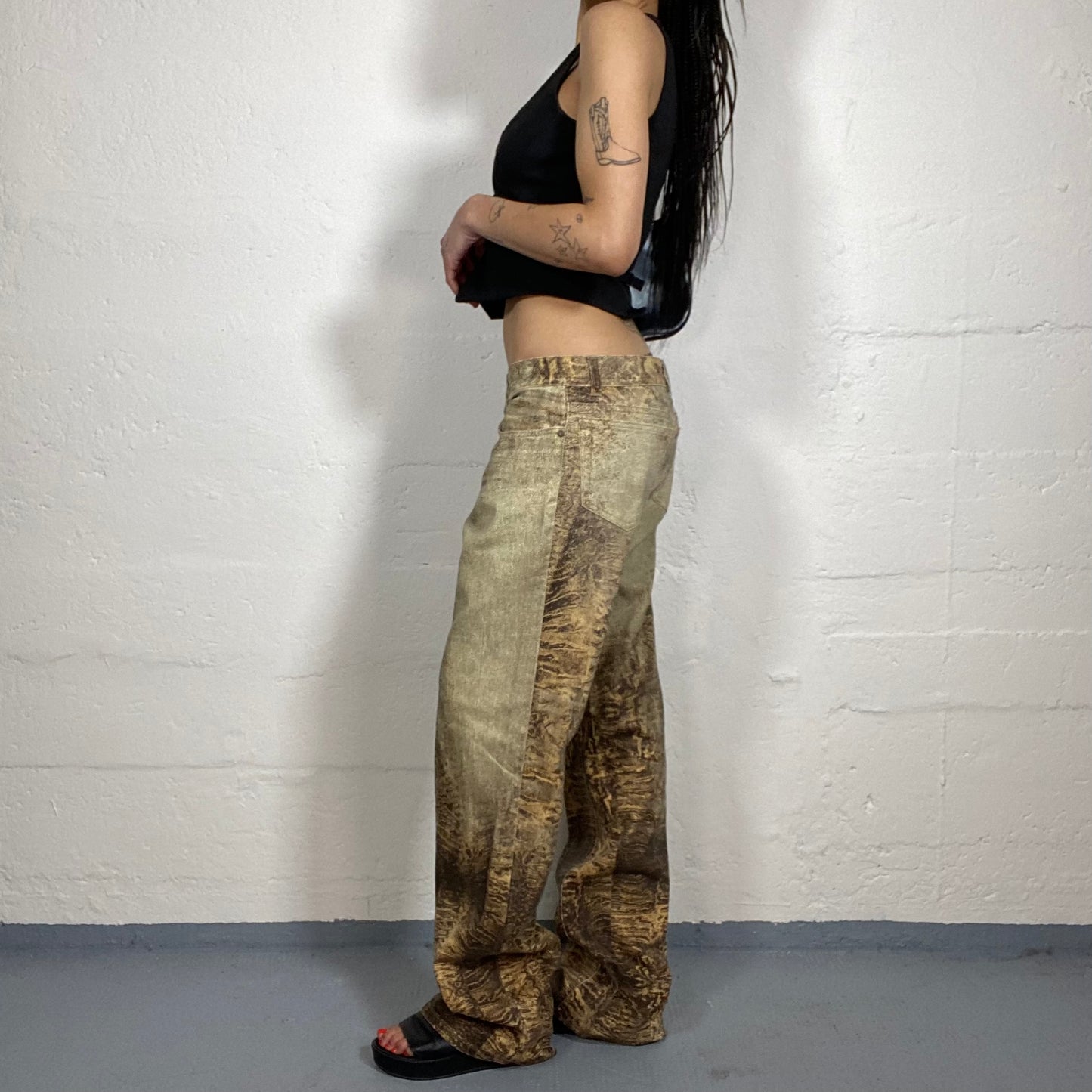 Vintage 2000’s Roberto Cavalli Cheetah Girl Faded Animal Print Beige Baggy Pants (S)