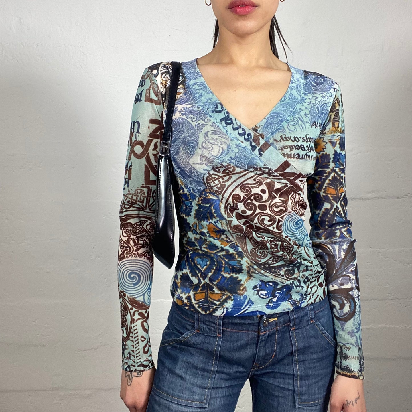 Vintage 2000's Casual Boho Blue Based Multicoloured Printed V-Neck Longsleeved Top (S)