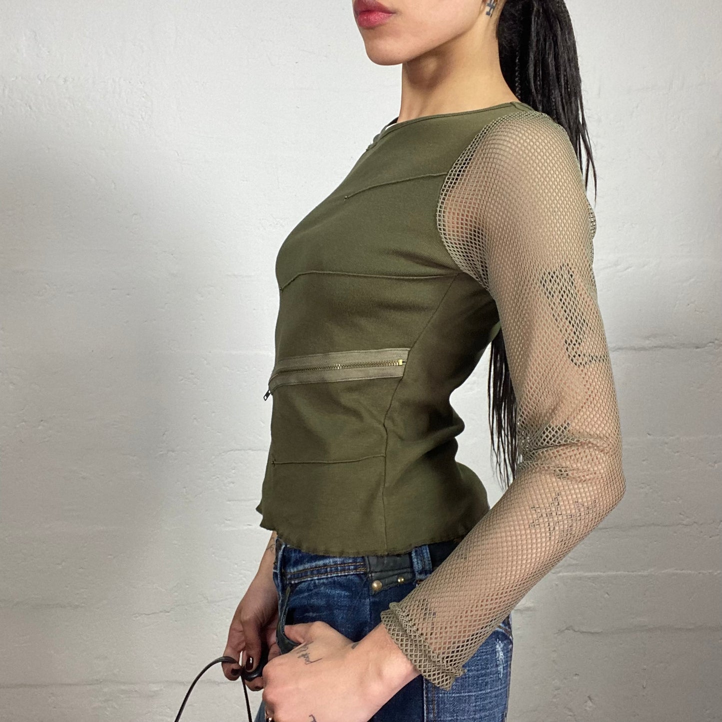 Vintage 2000's Hip-Hop Style Khaki Green Mesh 3/4 Sleeved Off Shoulder Top with Zipper (M)