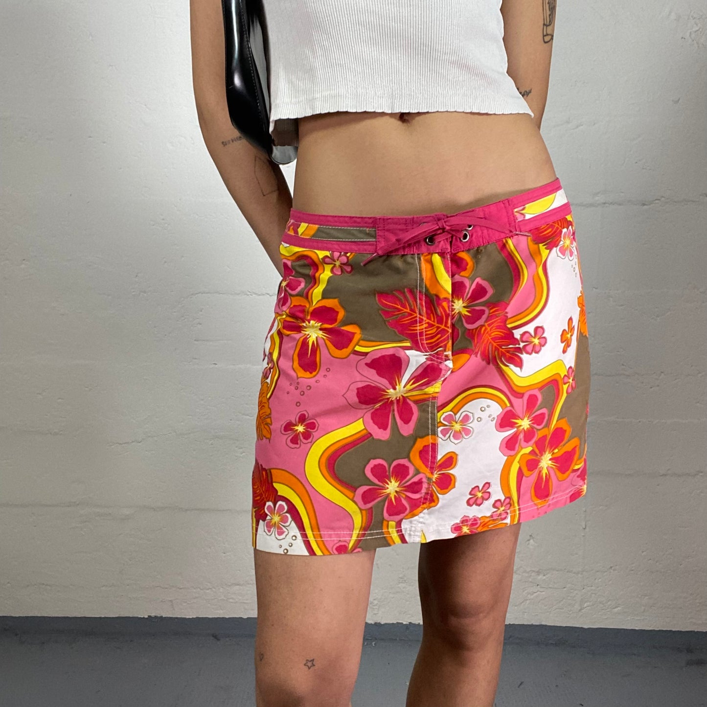 Vintage 2000's Summer Beachwear Pink and Yellow Flower Printed Low Waisted Mini Skirt with Waist Binding (L)