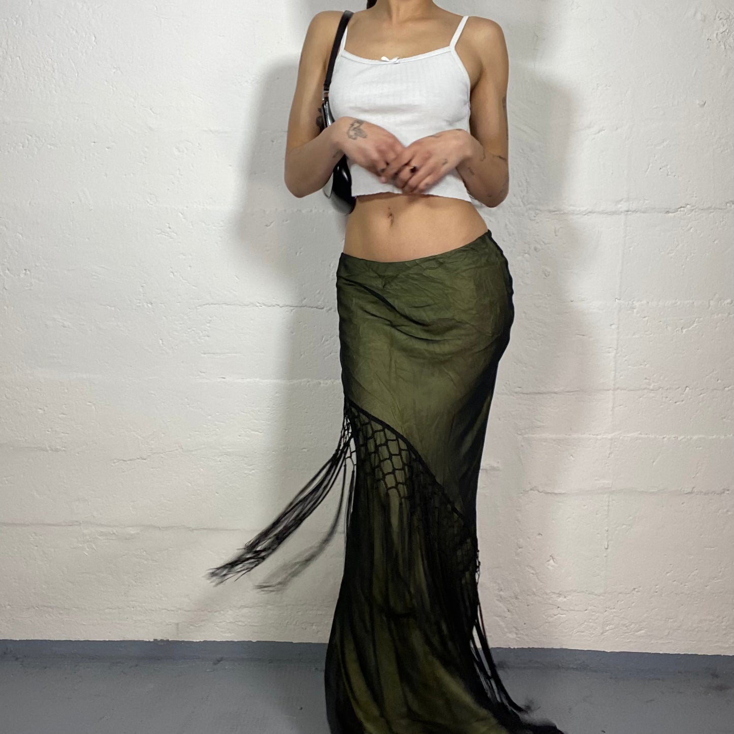 Vintage 2000's Boho Girl Mermaid Fit Low Waisted Khaki Green Shiny Maxi Skirt with Black Crochet Mesh Details (S)