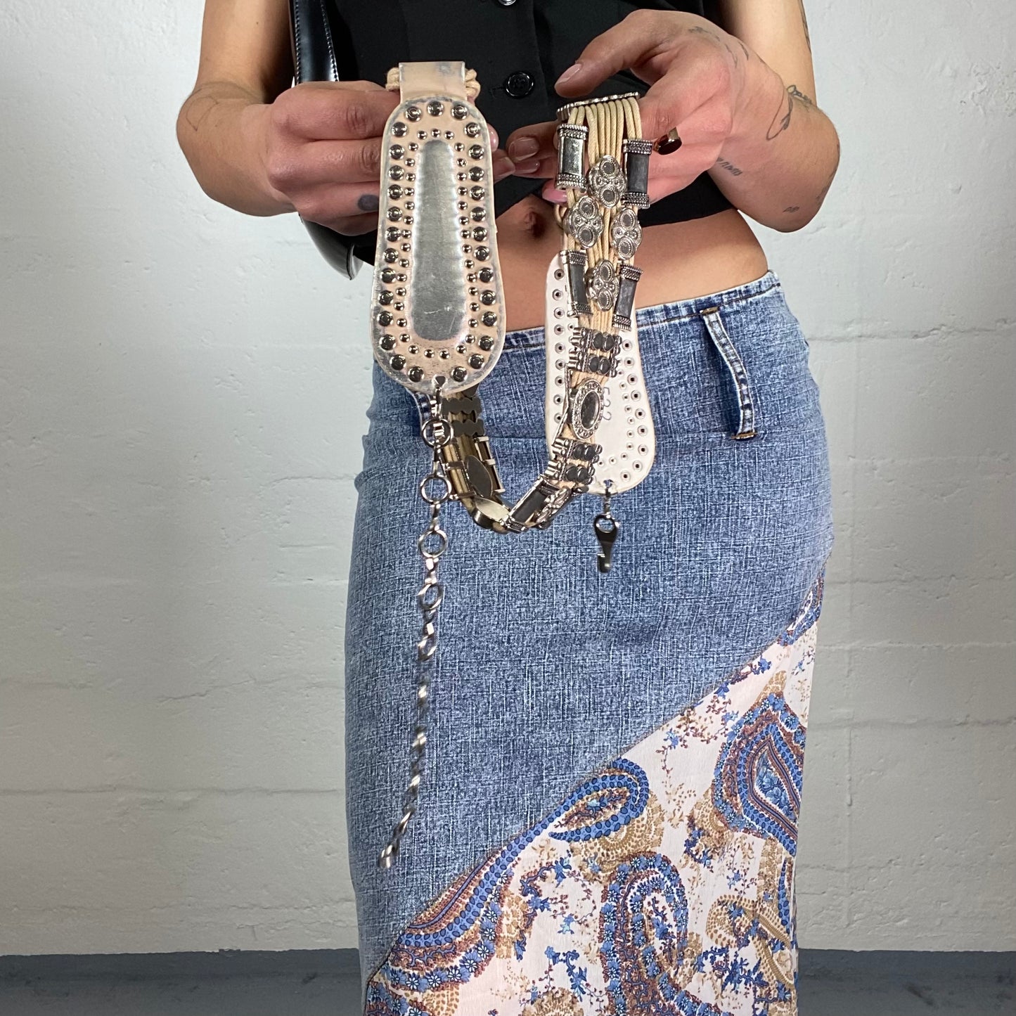 Vintage 2000's Boho Multiple Antique Silver Details Belt