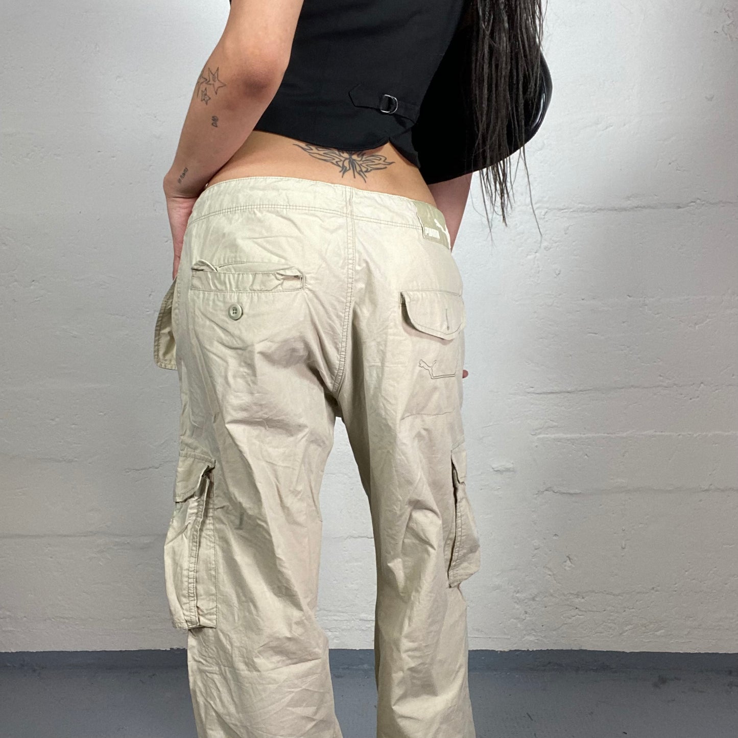 Vintage 2000's Archive Puma Hip-Hop Girlie Light Beige Baggy Cargo Pants with Big Pockets (S)