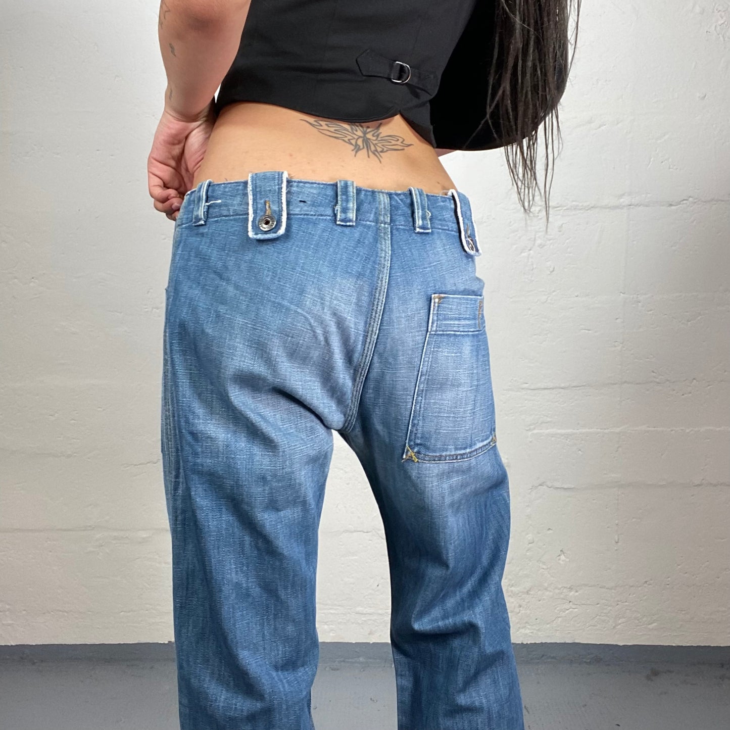 Vintage 2000's Diesel Skater Girl Low Waisted Straight Fit Light Denim Jeans with Big Pockets and Metal Buttons Details (M)