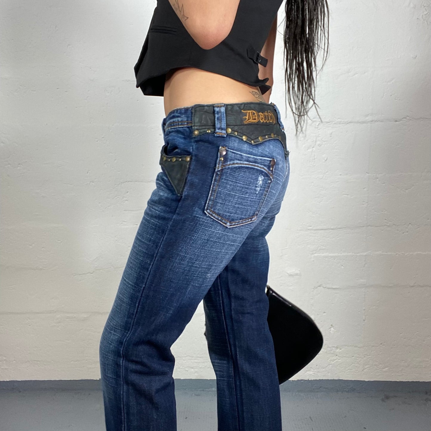 Vintage 2000's Cowgirl Style Datch 1956 Low Waisted Blue Denim Bootcut Jeans with Brown and Black Decorative Embroidery (M)