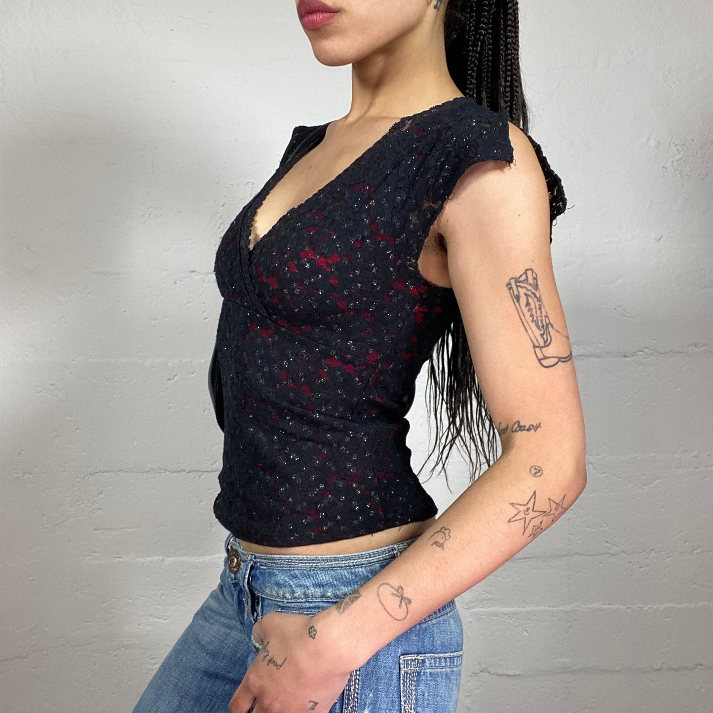 Vintage 2000’s Vamp Girl Lace Covered Black V-Neck Top with Red Accents and Sleeve Cuts (S)