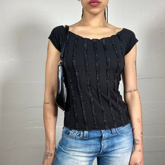 Vintage 2000’s Coquette Off Shoulder Black Top with Ruffled Embroidery (L)