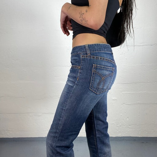 Vintage 90’ Calvin Klein Streetwear Low Waisted Straight Fit Jeans (S)