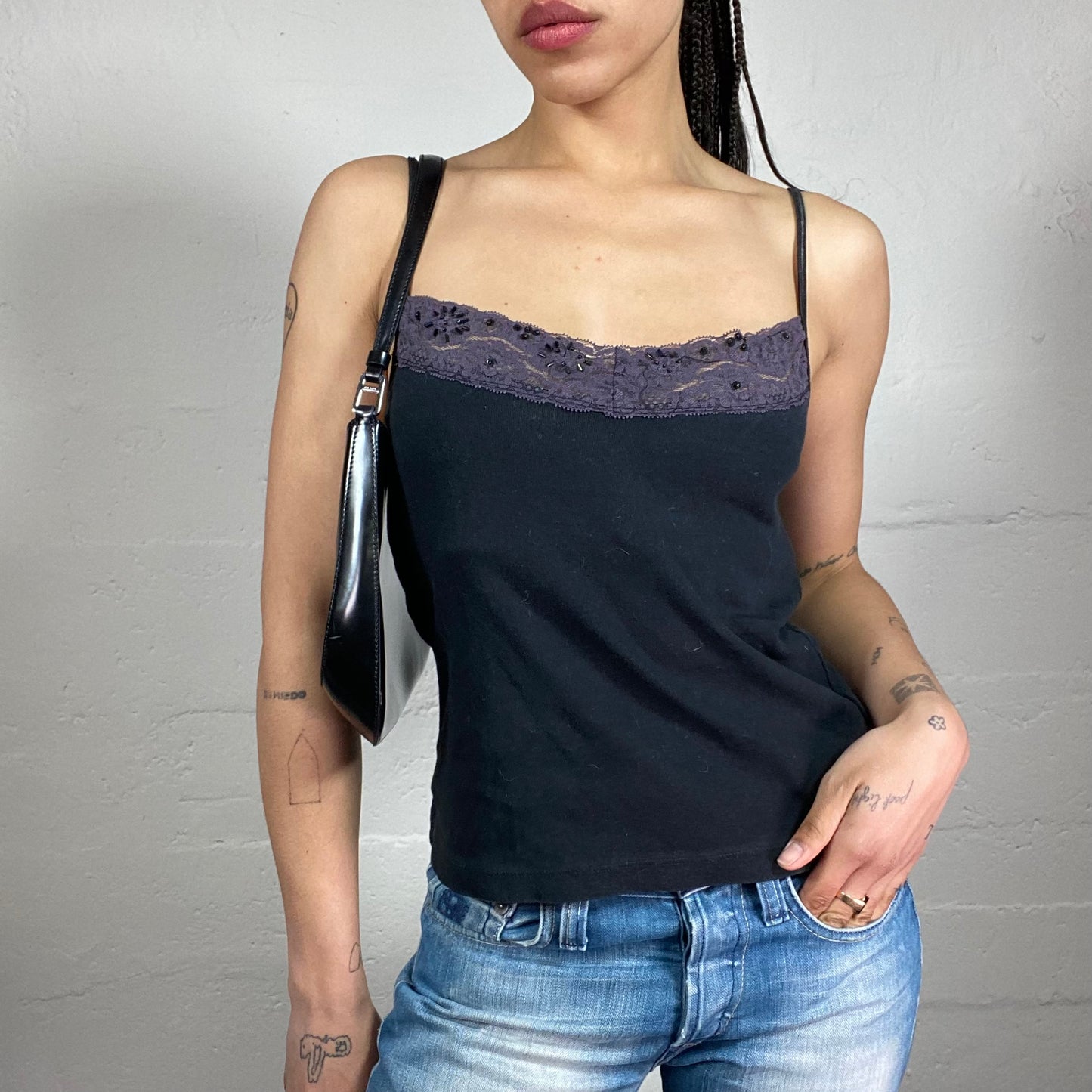 Vintage 2000’s Cute Black Cami Top with Purple Sequins Decorated Lace Trim (M)