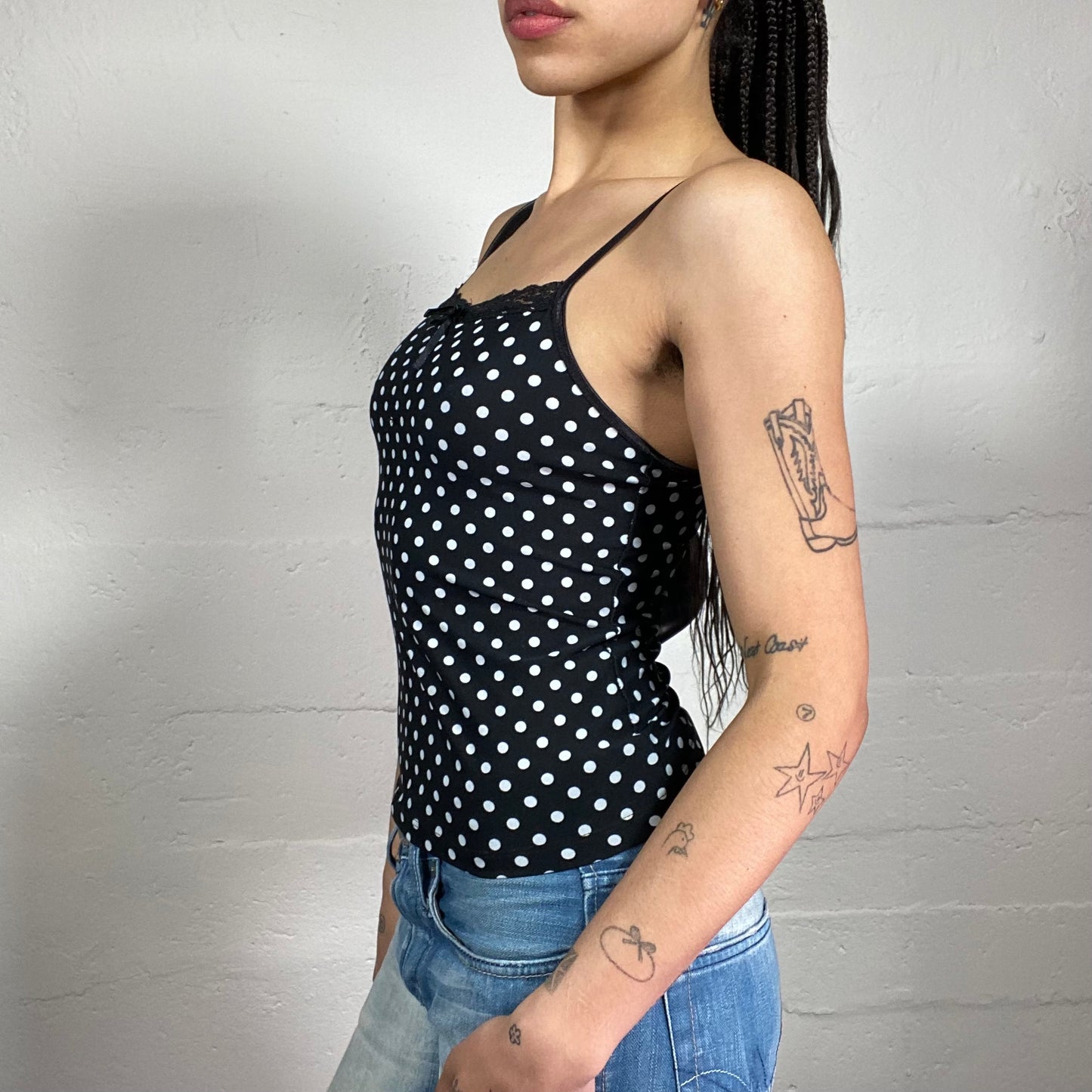 Vintage 2000’s Soft Girl Black and White Polka Dot Printen Cami Top with Lace Trim (M)