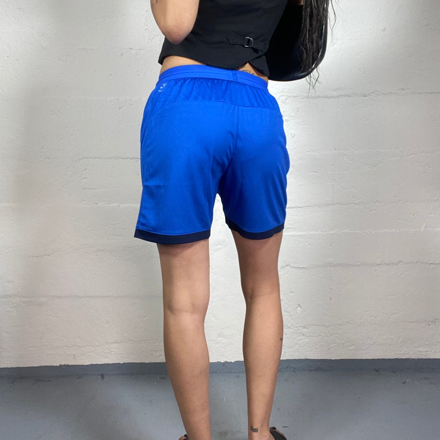 Vintage 2000’s Archive Puma Electric Blue Sporty Shorts with Italia Logo (M)