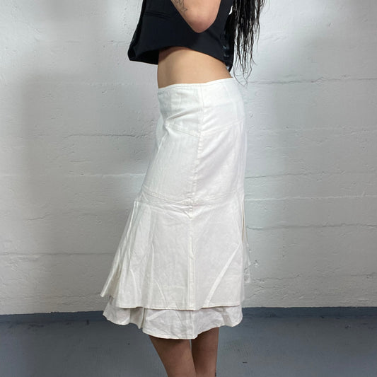 Vintage 2000’s Boho Girl White Linen Low Waisted Midi Skirt with Light Ruffles (M)