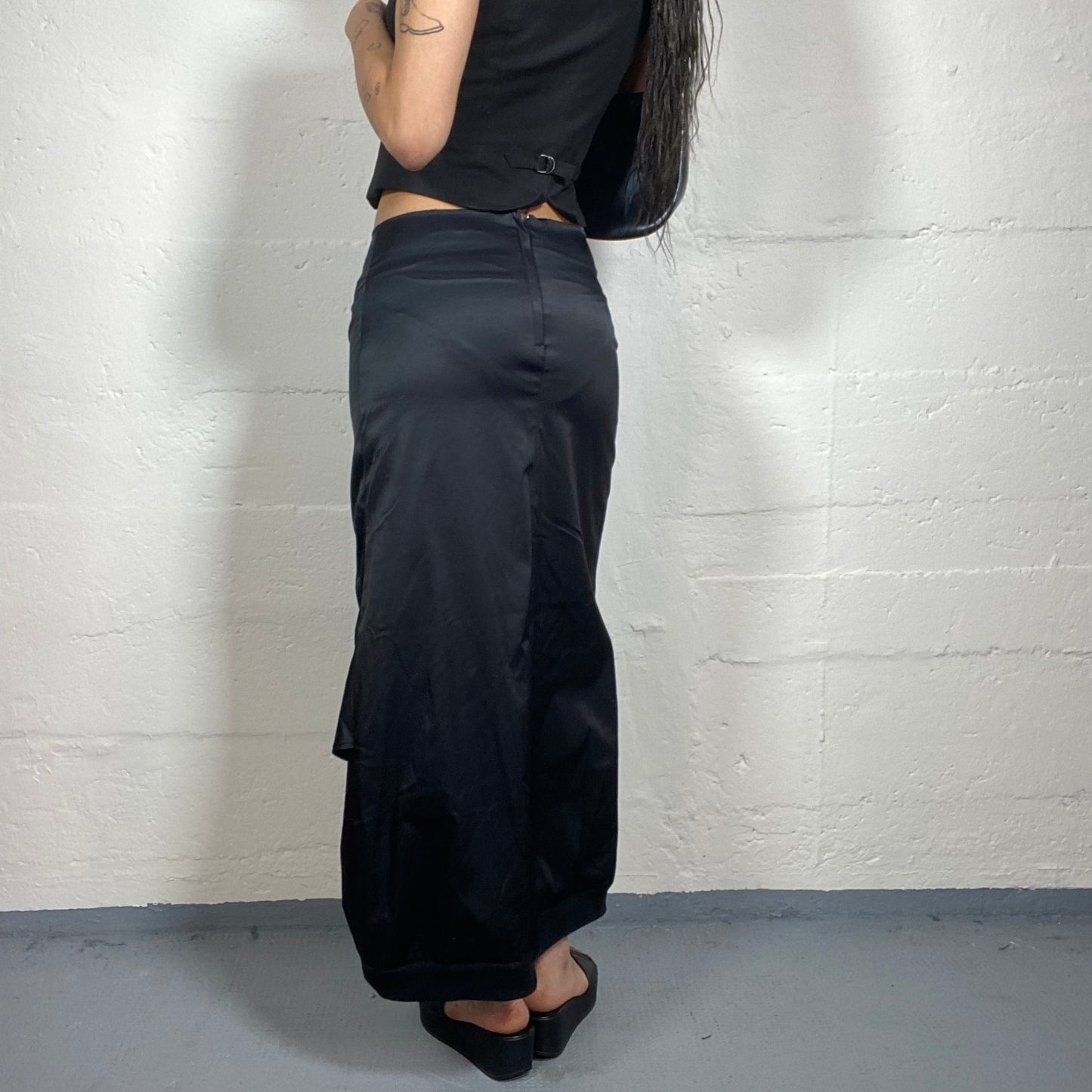 Vintage 2000’s Grunge Black Sheer Low Waisted Maxi Skirt with Decorative Belt Details (S)