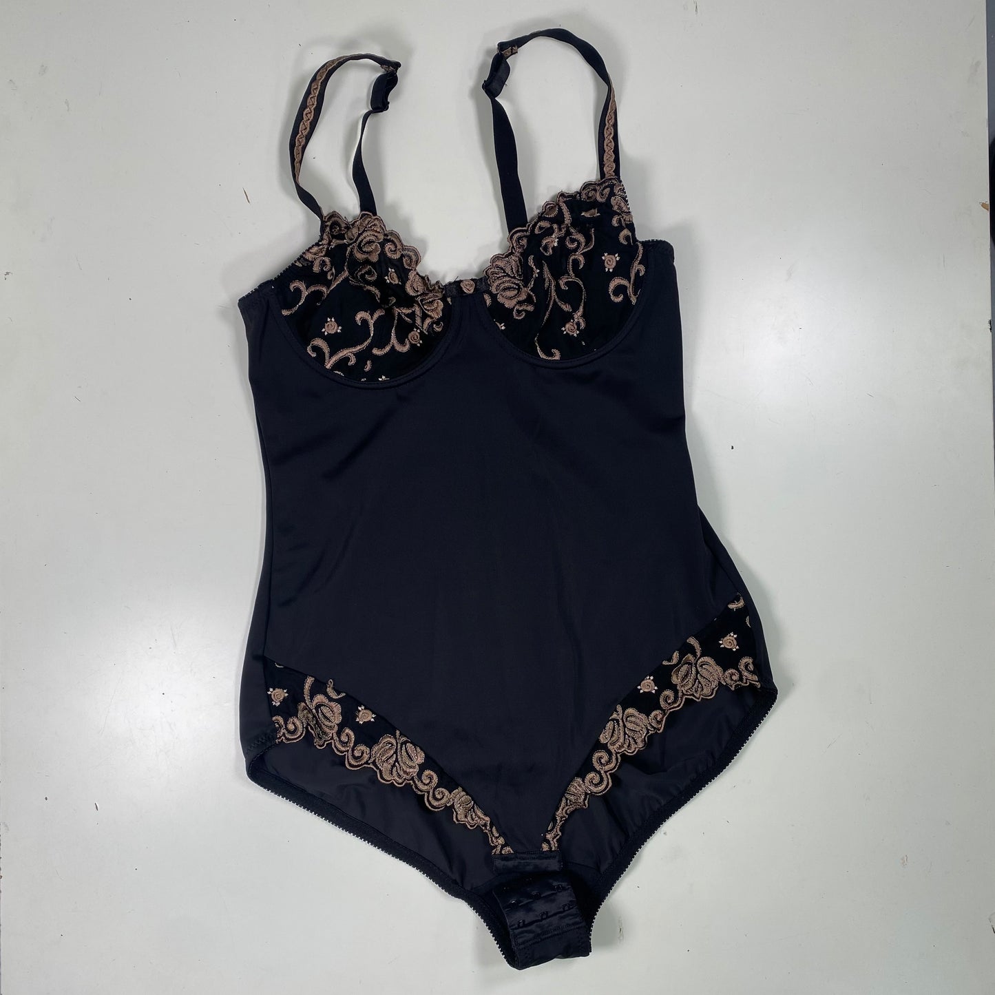 Vintage 2000’s Coquette Lingerie Black Bodysuit with Beige Boho Style Embroidery (M)