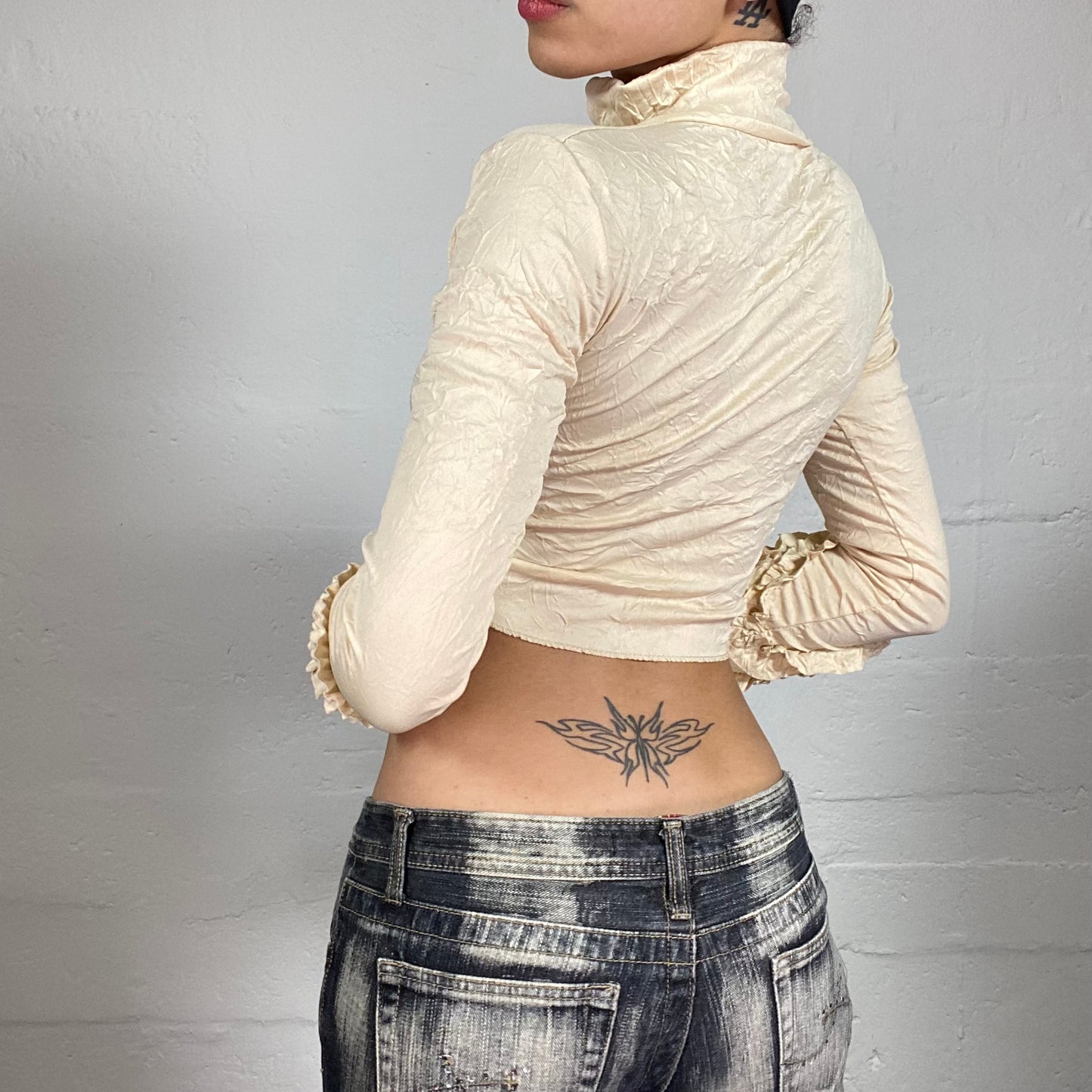 Vintage 2000's Romantic Baroque Cream Textered Silky Cropped Wrapped Top with Multiple Ruffles (S)