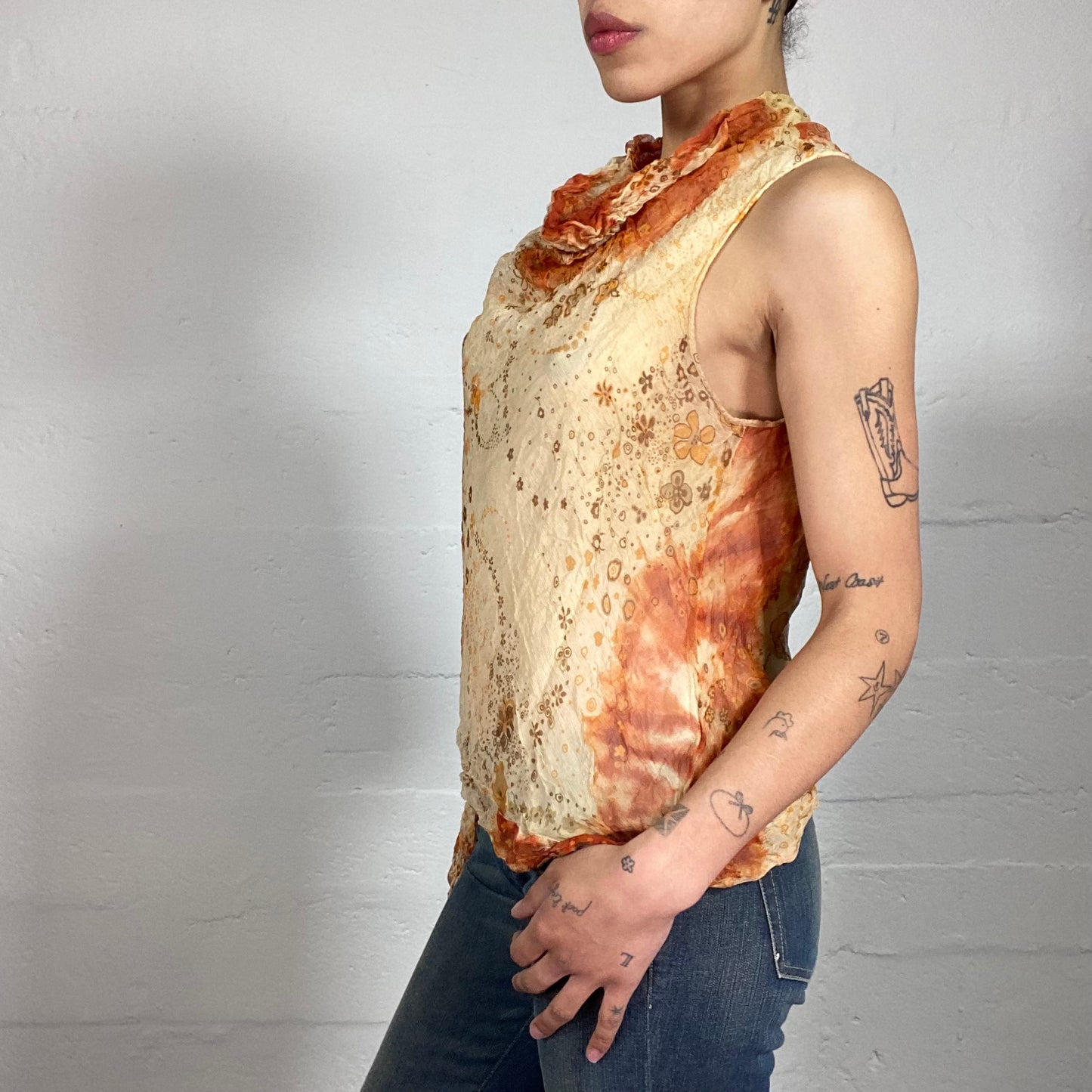 Vintage 2000's Soft Summer Girl Silk Textured Orange and Beige Printed Top (XL)