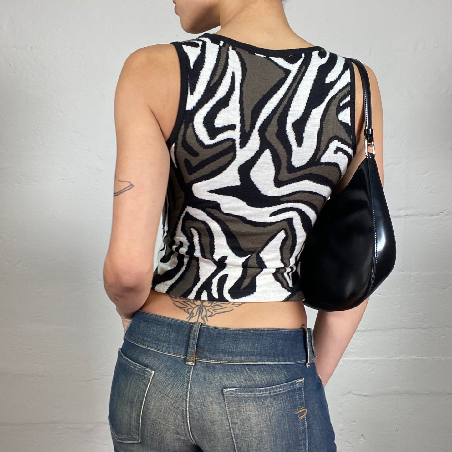 Vintage 2000's Futuristic Brown and White Knitted Cropped Tank Top with Abstract Print (S)