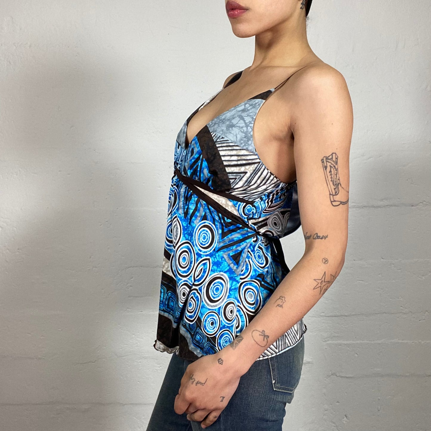 Vintage 2000's Serena Van Der Woodsen Style Blue and Brown Cami Top with Futuristic Pop Print (S)
