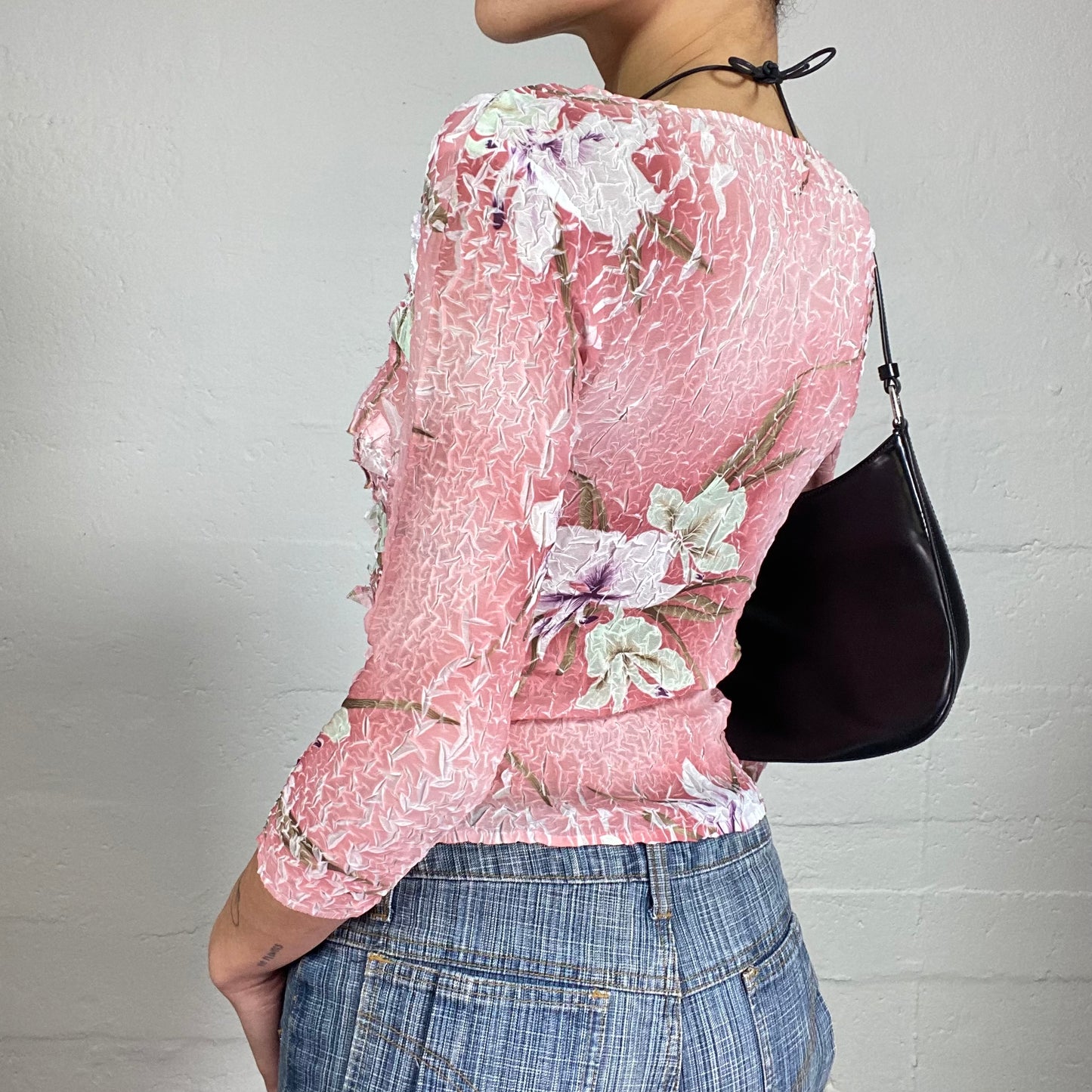 Vintage 2000's Romantic Bomb Pink Textured 3/4 Sleeve Top with Soft Floral Print (S)
